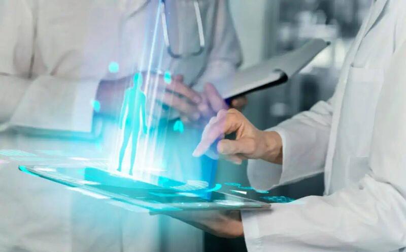 Новые поликлиники, искусственный интеллект, квалифицированные врачи: объявлены главные изменения в столичной медицине в 2025 году