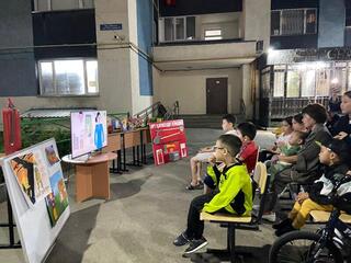 Вечерний сеанс мультфильмов о безопасности на дому организовали спасатели Алматы