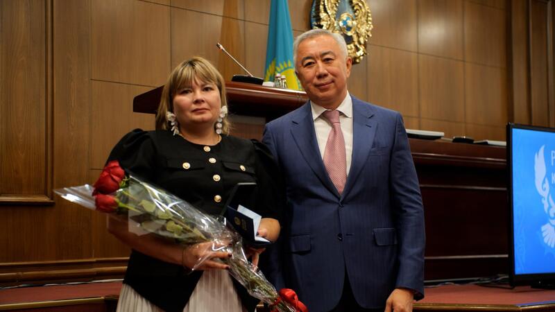 В МНЭ прошла торжественная церемония ко Дню Республики