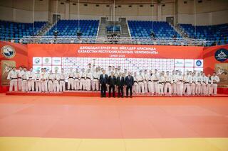 Спортсмены области Абай стали чемпионами в смешанном командном первенстве по дзюдо