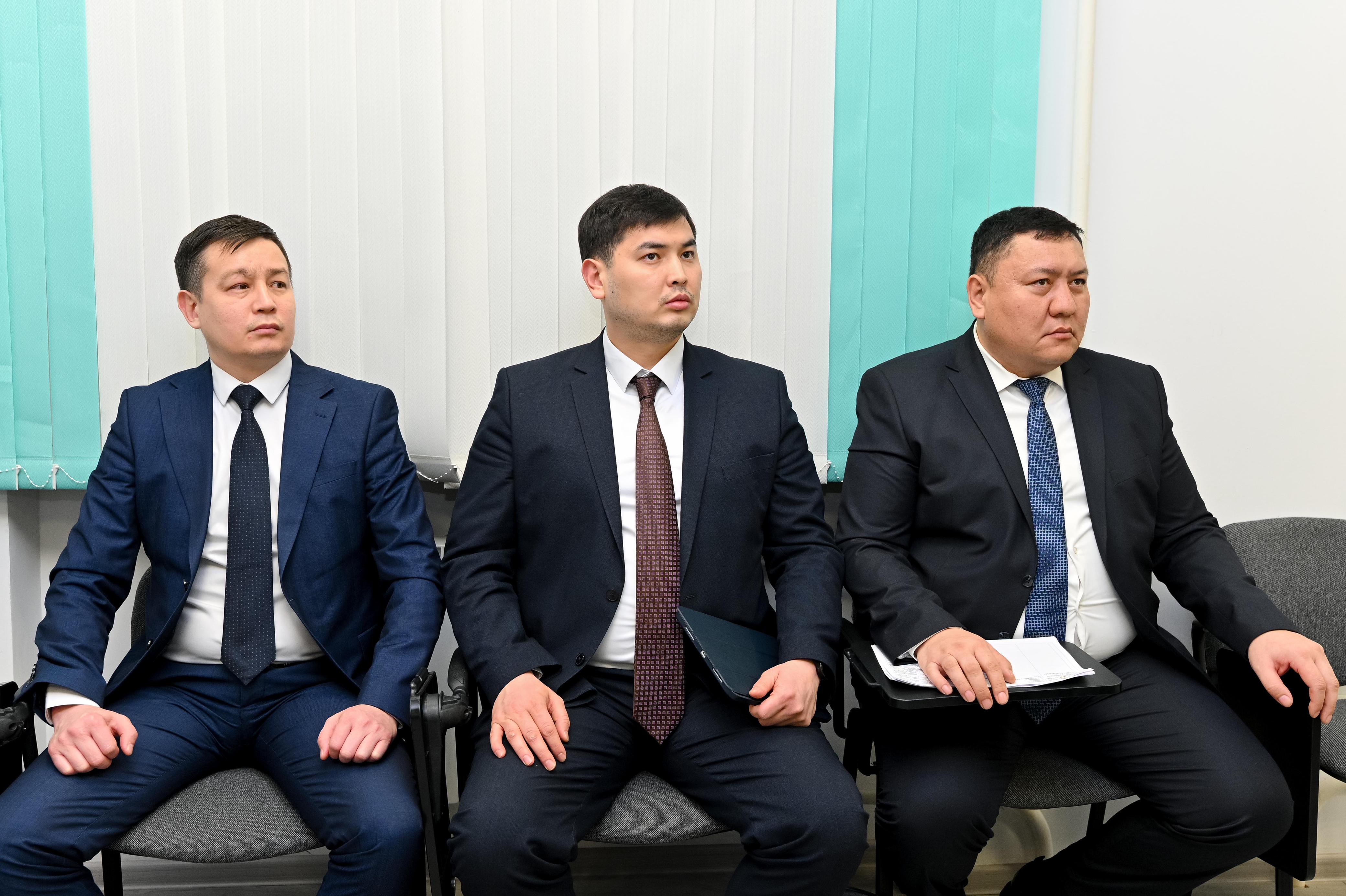 Аким области провел личный прием граждан