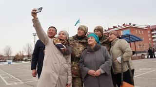 Армия глазами матерей: более 4000 человек посетили воинские части в День открытых дверей