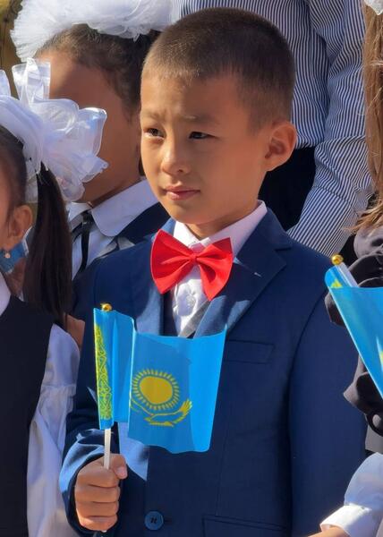 В микрорайоне Алтын Орда открылась новая современная школа №80