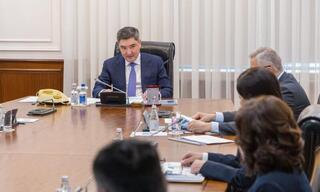 НА СОВЕЩАНИИ РАССМОТРЕНЫ ВОПРОСЫ ФИНАНСИРОВАНИЯ СФЕРЫ ОБРАЗОВАНИЯ. ВНИМАНИЕ УДЕЛЕНО ВНЕДРЕНИЮ НОВЫХ МЕХАНИЗМОВ ФИНАНСИРОВАНИЯ ЧАСТНЫХ ШКОЛ.