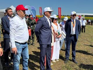 Аграрии обсудили инновации и устойчивое сельское хозяйство на «Дне поля на Востоке»