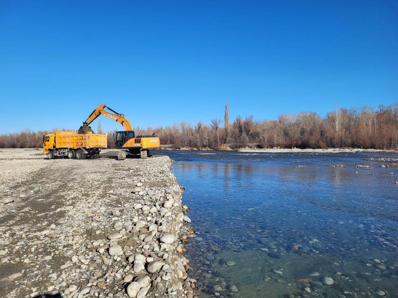 Комплекс превентивных мероприятий по подготовке к паводковому периоду проводится в регионах Казахстана