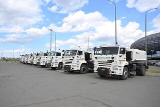 Акиму области Абай презентовали новую технику