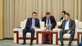 Аким ВКО провел ряд важных встреч в Китае