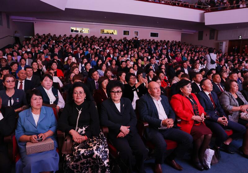 День учителя отметили в Жамбылской области