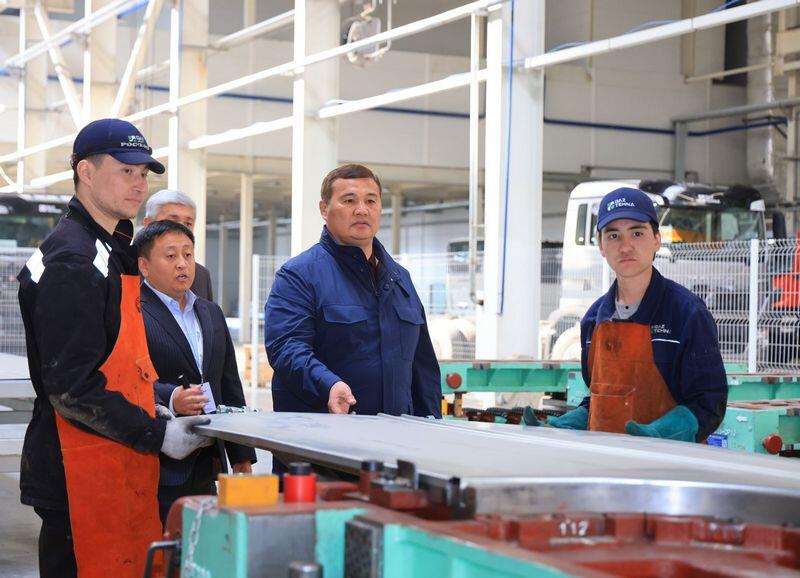 Новые мощности, газификация и тепло: Нурлыбек Налибаев ознакомился с ключевыми проектами Карагандинской области