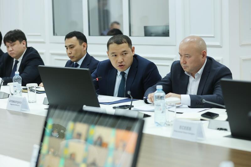 Ербол Карашукеев провёл заседание оперативного штаба