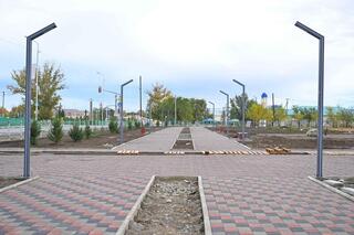 В селе Аксуат строится новая аллея