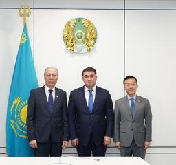 НУРАЛХАН КУШЕРОВ ВСТРЕТИЛСЯ С ПРЕДСЕДАТЕЛЕМ ПРАВЛЕНИЯ АО «ALTYN BANK» МУРАТОМ БАЙСЫНОВЫМ