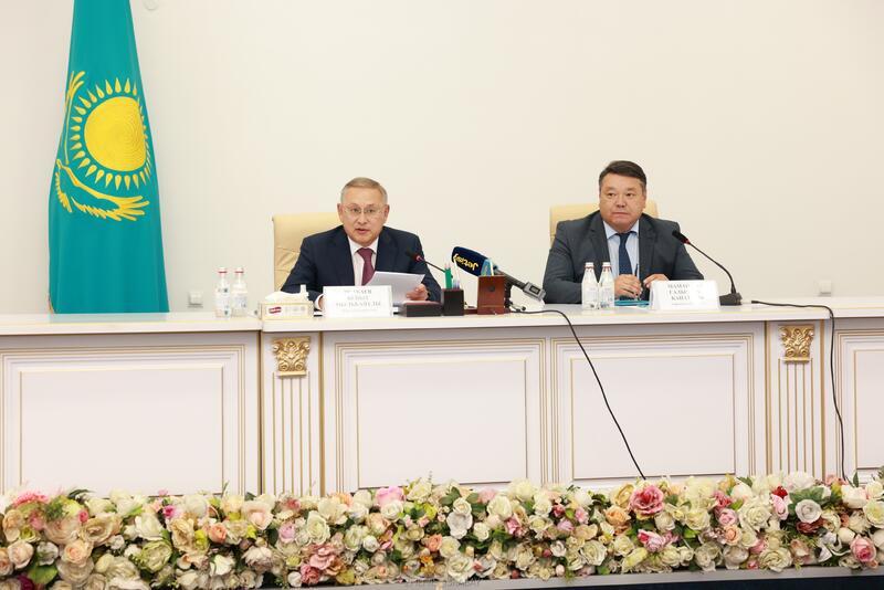 Бейбит Исабаев представил вновь избранного акима Сарканского района