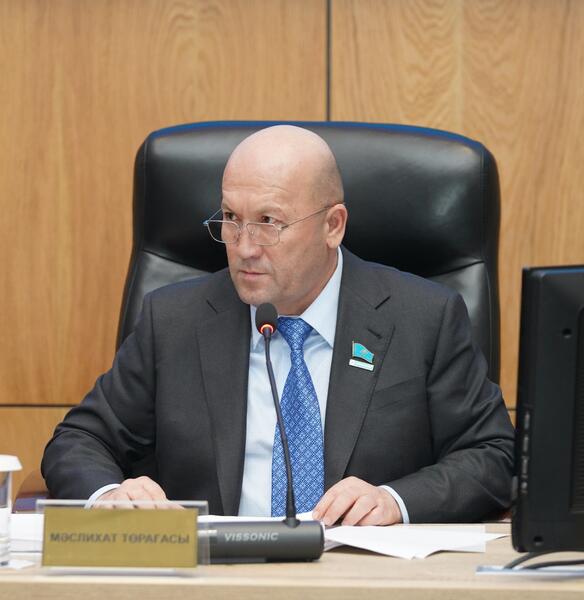 НА ДЕВЯТНАДЦАТОЙ ВНЕОЧЕРЕДНОЙ СЕССИИ ТУРКЕСТАНСКОГО ОБЛАСТНОГО МАСЛИХАТА РАССМОТРЕЛИ 8 ВОПРОСОВ