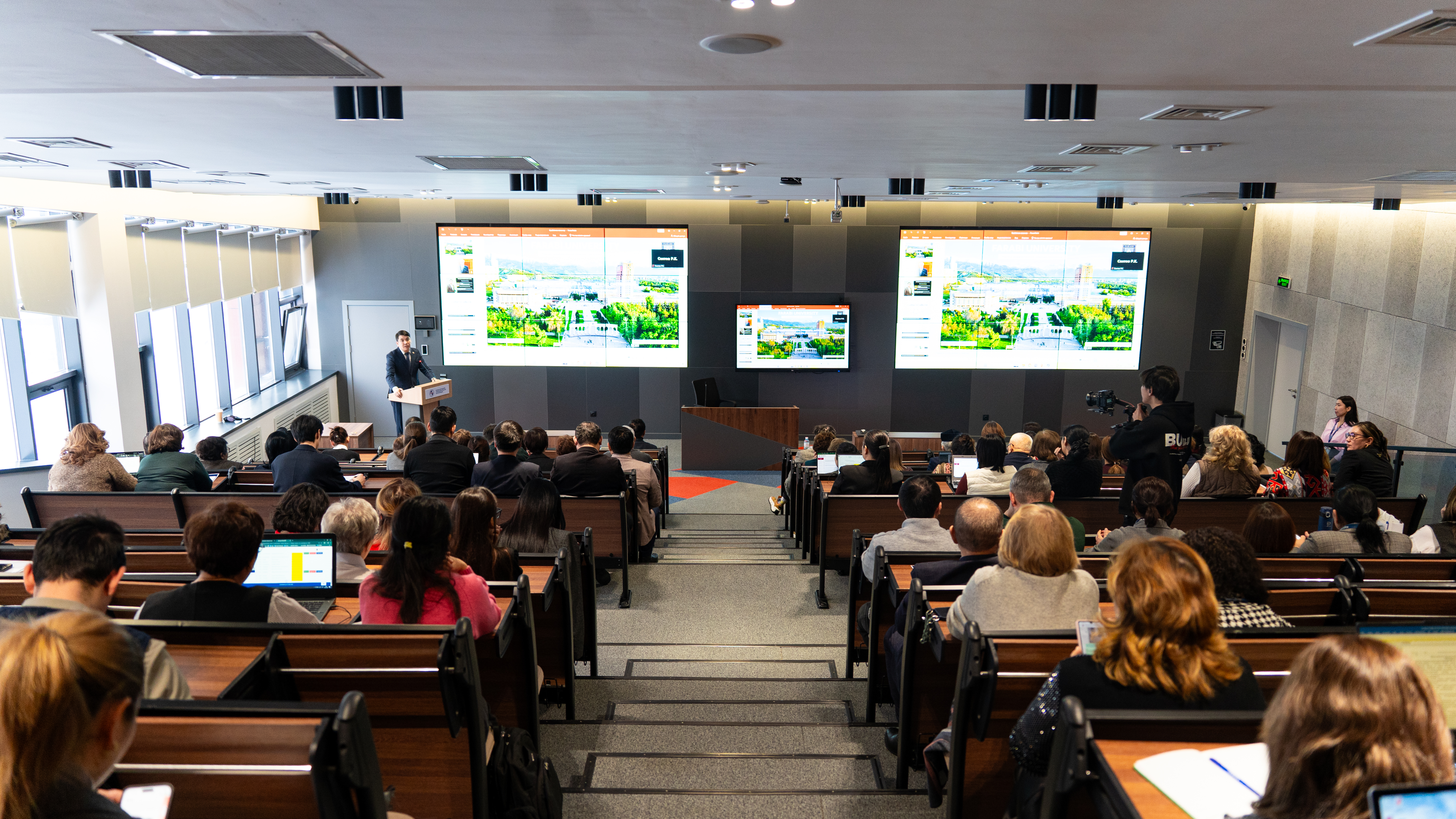 В АЛМАТЫ ОБСУДИЛИ РАЗВИТИЕ ПОТЕНЦИАЛА МОЛОДЫХ УЧЕНЫХ