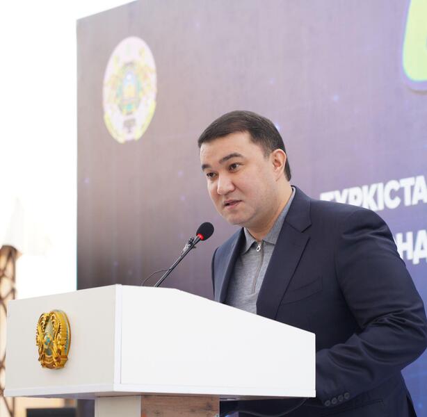 В ТУРКЕСТАНЕ ОТКРЫЛСЯ ЗАВОД ПО ПРОИЗВОДСТВУ ПОЛИЭТИЛЕНОВОЙ УПАКОВКИ И СКОТЧА