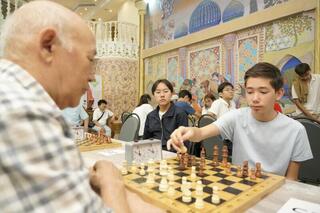 В Центре активного долголетия столицы прошел турнир по шахматам