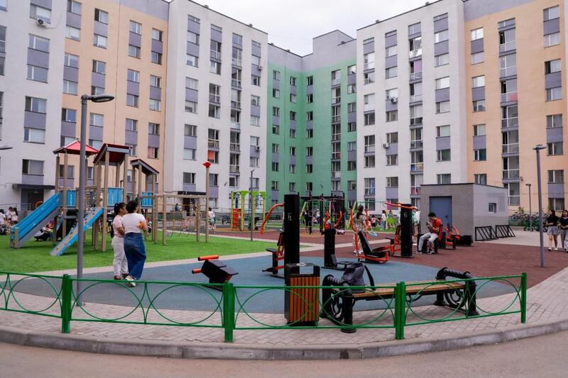 По инициативе жителей: в Астане открыли современную спортивную и игровую площадку