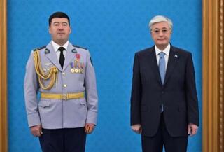 Первый генерал-майор полиции из Мангистау: начальник ДП получил специальное звание из рук президента