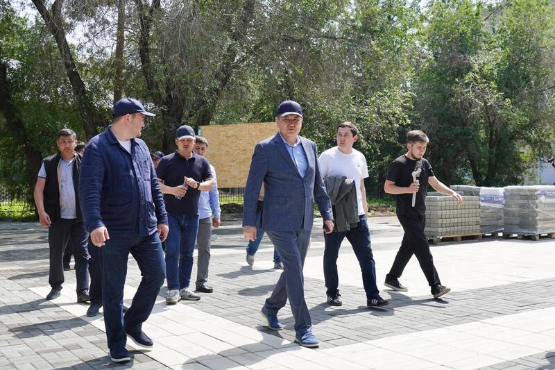 В Усть-Каменогорске возле областной филармонии появится сквер с двумя фонтанами