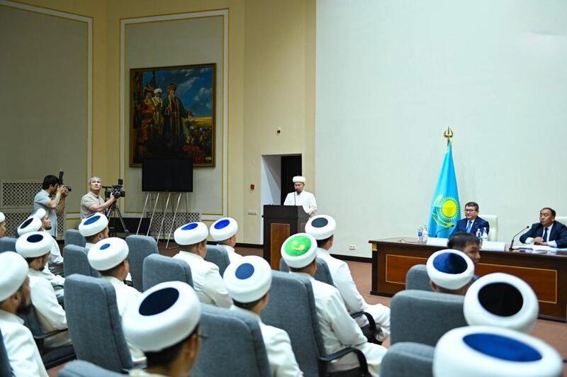 Малик Отарбаев дал положительную оценку реализации поручений Президента в Актюбинской области