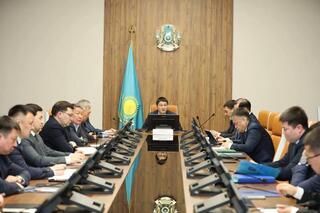 В акимате области обсудили ход развития сфер транспорта, торговли и туризма в регионе