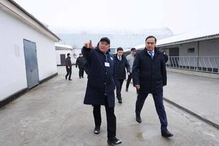 Ербол Карашукеев ознакомился с развитием сельского хозяйства в Байзакском районе