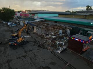 В Алматы начали снос рынка «Арыстан»