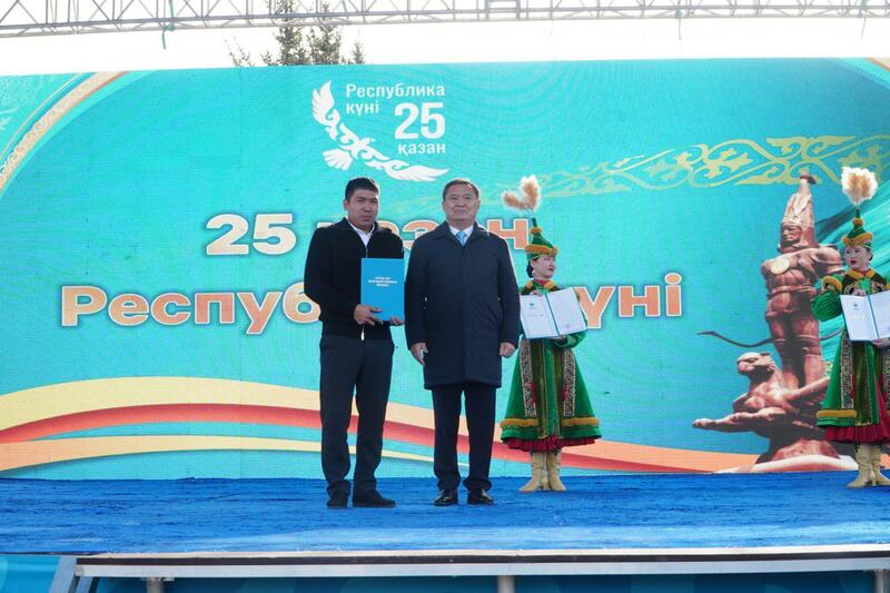 Долгожданные ключи от квартир получили жители Кокшетау