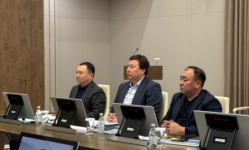 Глава региона принял акимов и руководителей управлений