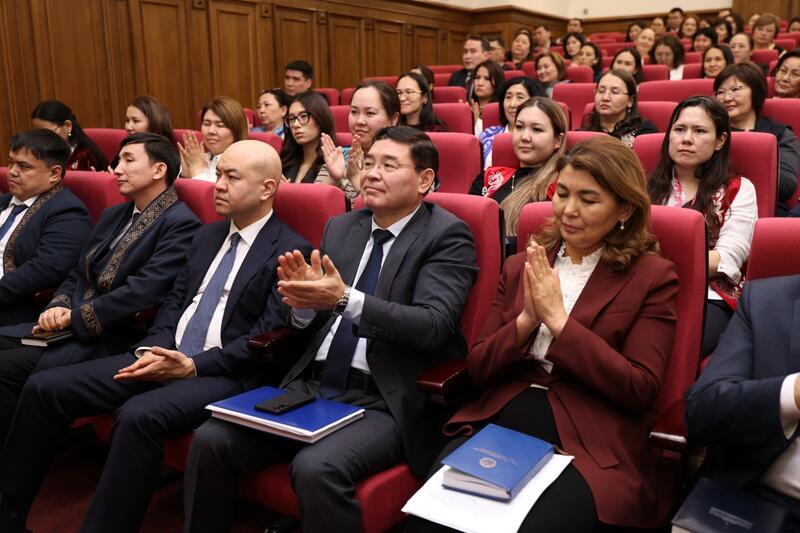 В Министерстве просвещения состоялось обсуждение новой Конституции