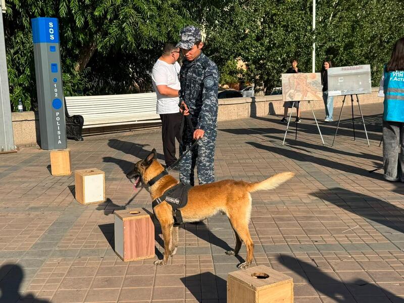 Антинаркотическую акцию в формате «открытого микрофона» провели в Астане