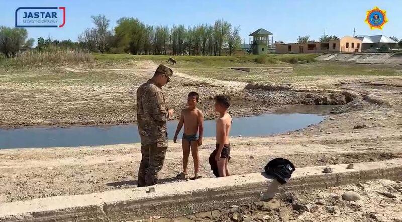 В ШЫМКЕНТЕ РАЗЪЯСНЯЮТ МЕРЫ БЕЗОПАСНОСТИ НА ВОДОЕМАХ