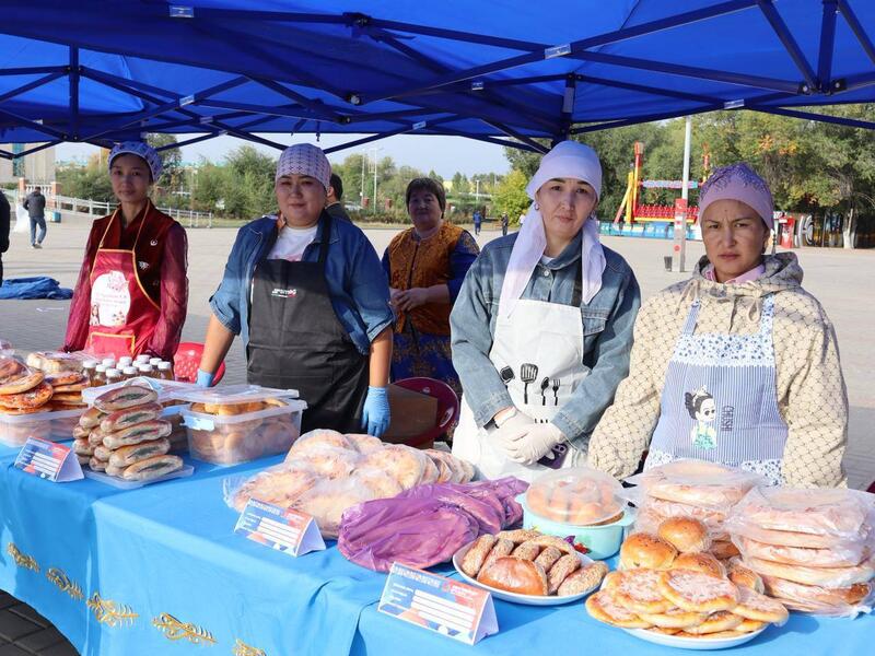 В Актюбинской области прошла масштабная ярмарка вакансий «Труд. Общество. Единство»