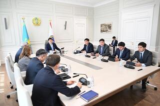 Дархан Сатыбалды: «Субботники не должны быть формальными - нужно реальное участие всех служб»