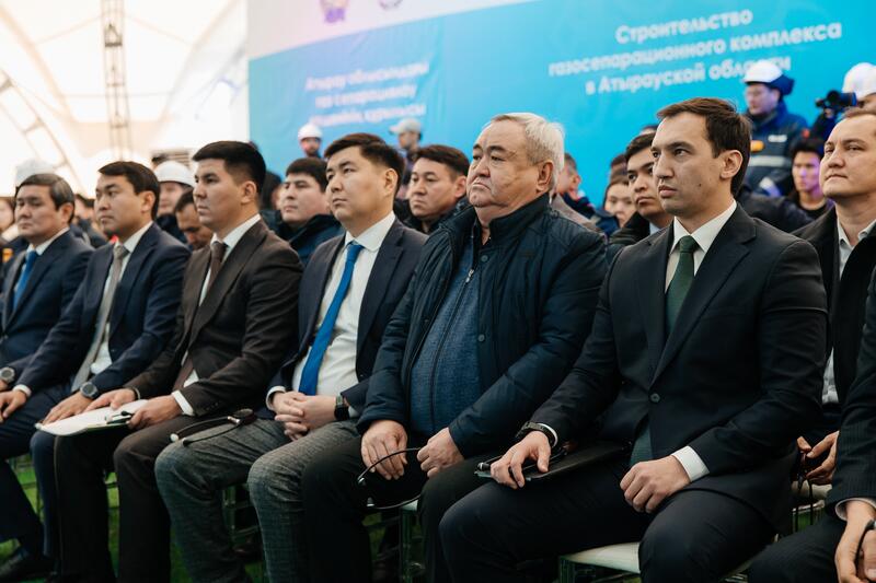 В Атырауской области забили первые сваи Газосепарационного комплекса