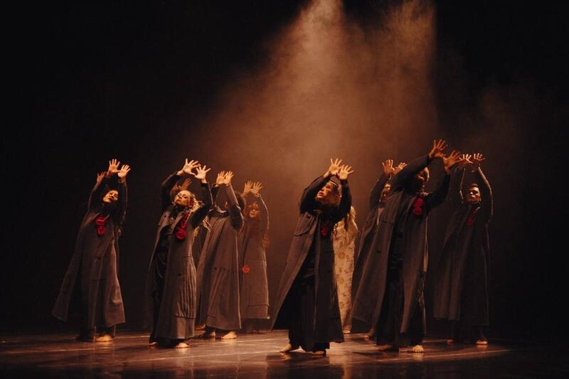 Аким области посетил премьеру этнопластического перформанса «Ботай» театра Sensitive