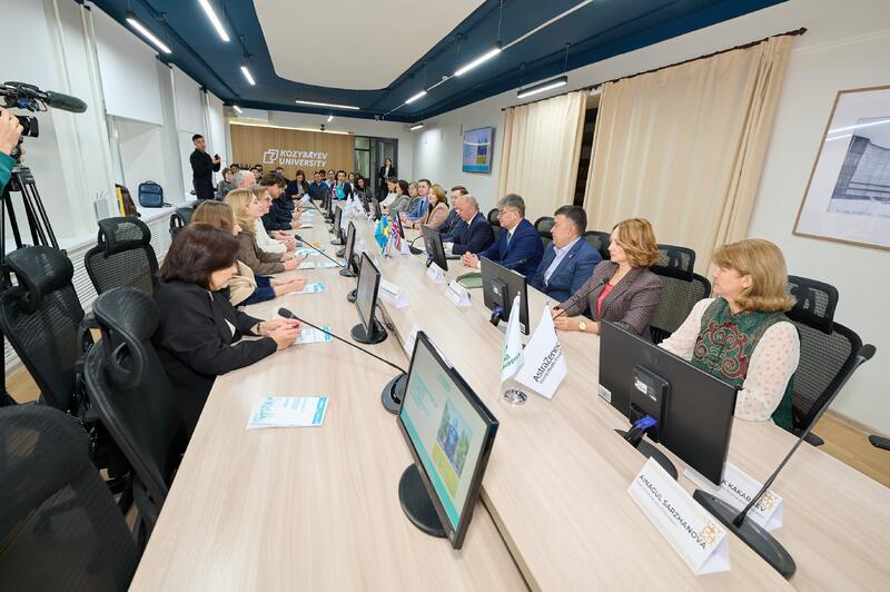 В Казахстане стартовала международная программа Young Health Programme