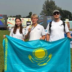 Аким Акмолинской области Марат Ахметжанов поздравил лучника Андрея Тютина с исторической победой на чемпионате Азии в Дакке (Бангладеш)