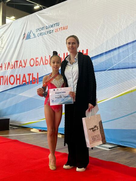 Столичные гимнастки завоевали медали на чемпионате в Улытау