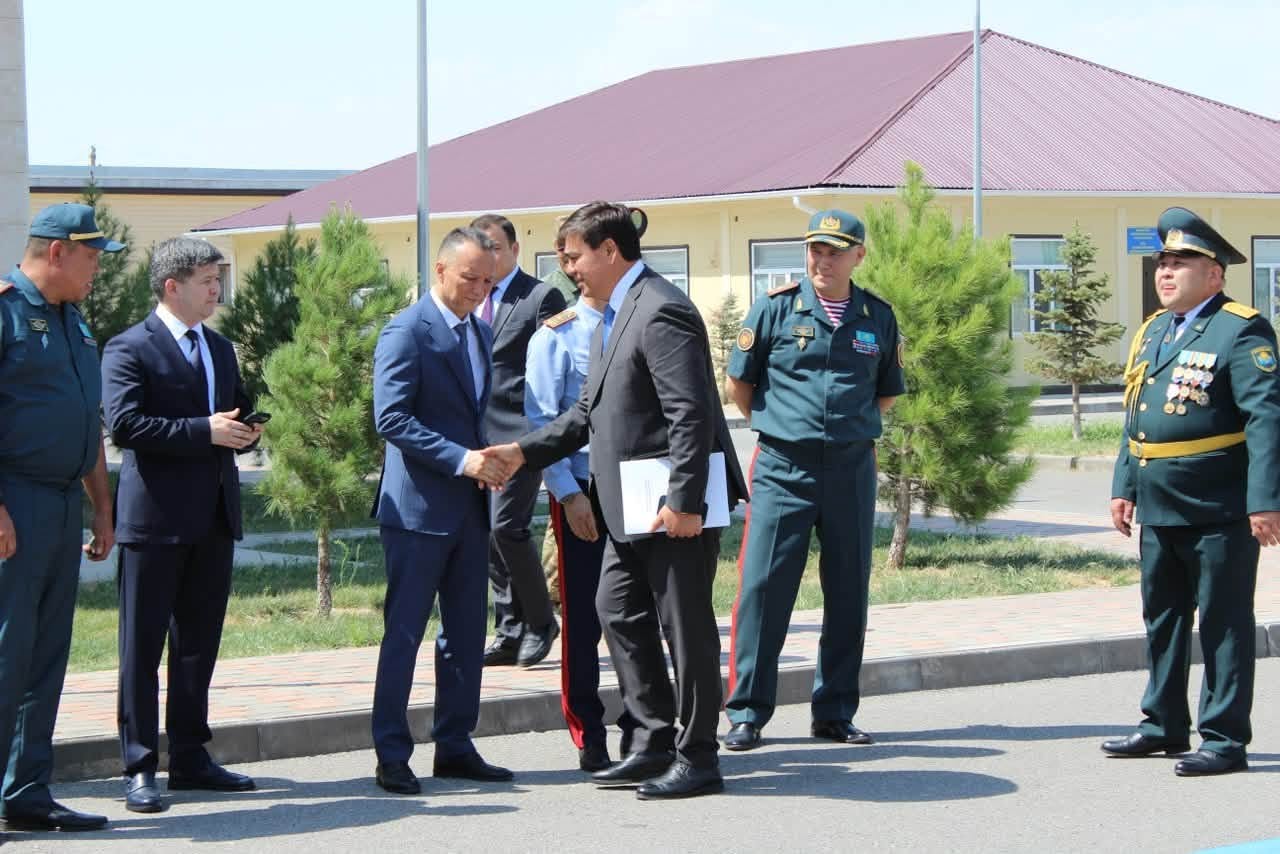 ТУРКЕСТАН: В ВОИНСКОЙ ЧАСТИ 5574 НАГРАДИЛИ ВОЕННОСЛУЖАЩИХ