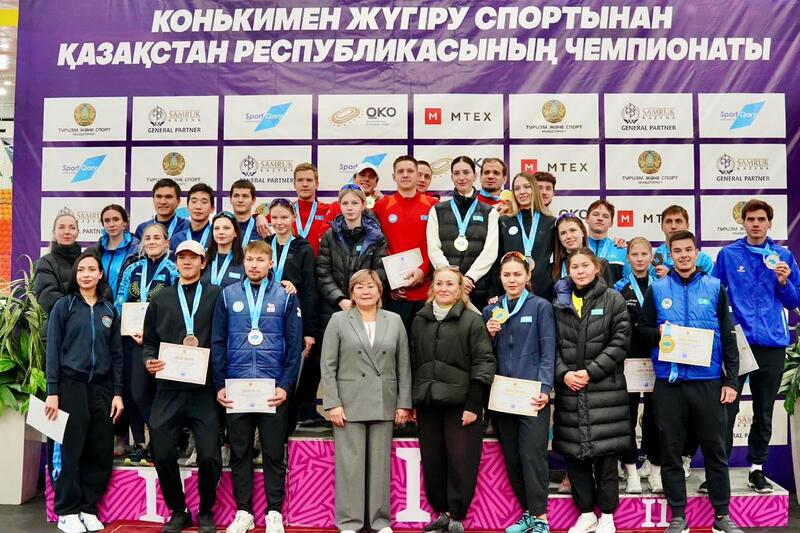 Столичные конькобежцы завоевали 16 медалей на чемпионате Казахстана