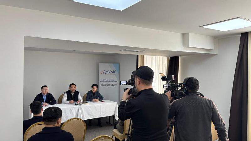 Как осуществляется подготовка общественных наблюдателей за проведением референдума