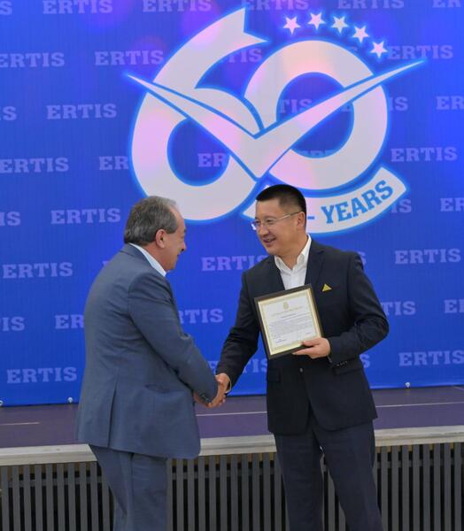 Оксана үйде жалғыз порно