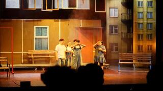 «Закон и порядок»: в Астане публике представили спектакль «Жылы мұң»