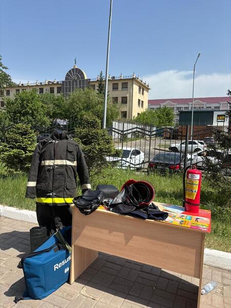 О правилах безопасности в летний период напомнили столичным школьникам