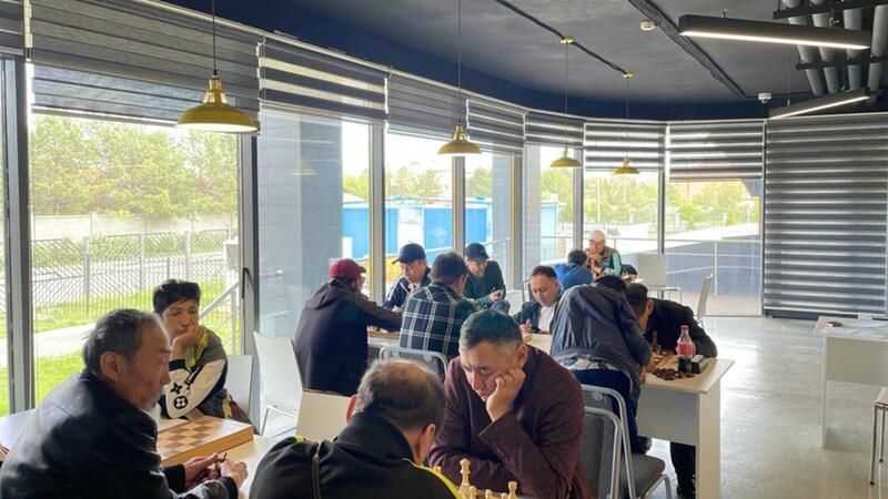 К 80-летию Великой Победы: Открытый чемпионат города по шахматам провели в Астане