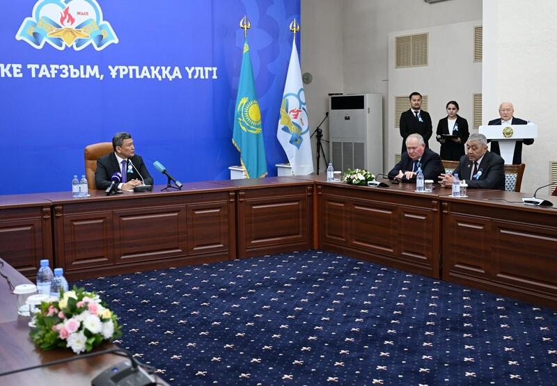 Ветеранам тыла СКО вручили юбилейные медали 80-летия Победы