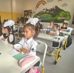 19 августа 2025 года в общеобразовательной школе №52 города Уральска в рамках проекта «Келешек мектептері» прошёл пресс-тур на тему «Балақайлар мектебі».